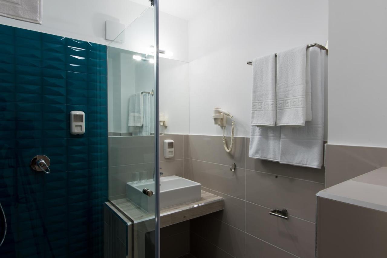 Hotel Turquoise Boutique Năvodari Esterno foto
