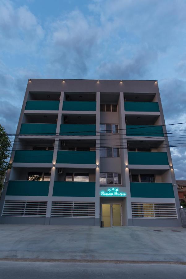 Hotel Turquoise Boutique Năvodari Esterno foto
